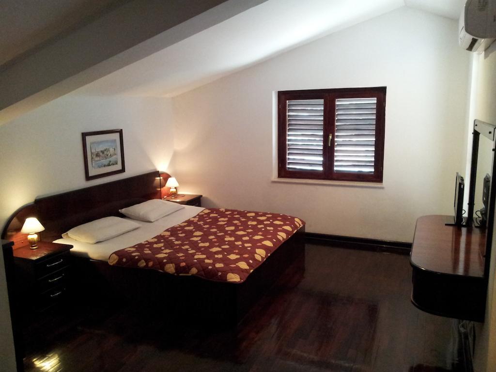 סבטי סטפן Villa Sara Guesthouse חדר תמונה