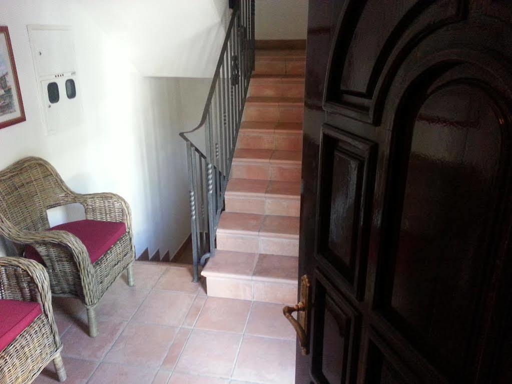 סבטי סטפן Villa Sara Guesthouse מראה חיצוני תמונה